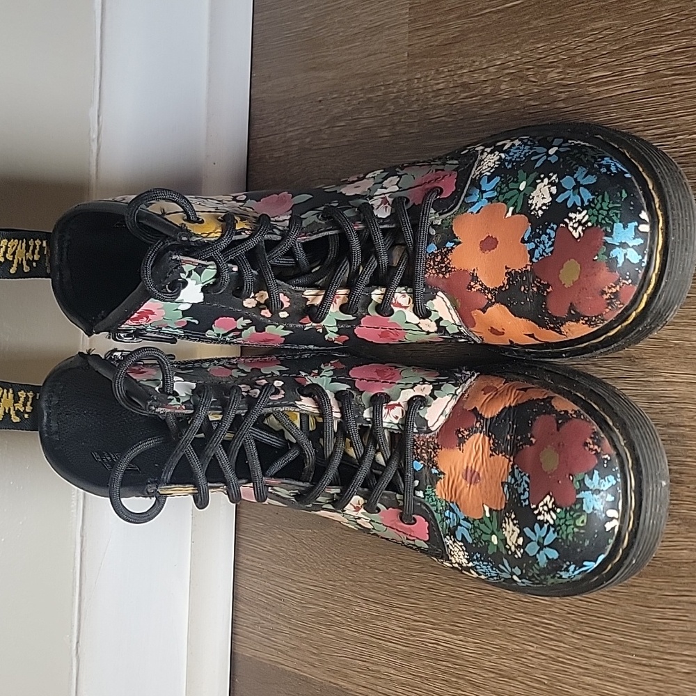 Floral Doc Martens - 1460 J Kids US Size 3